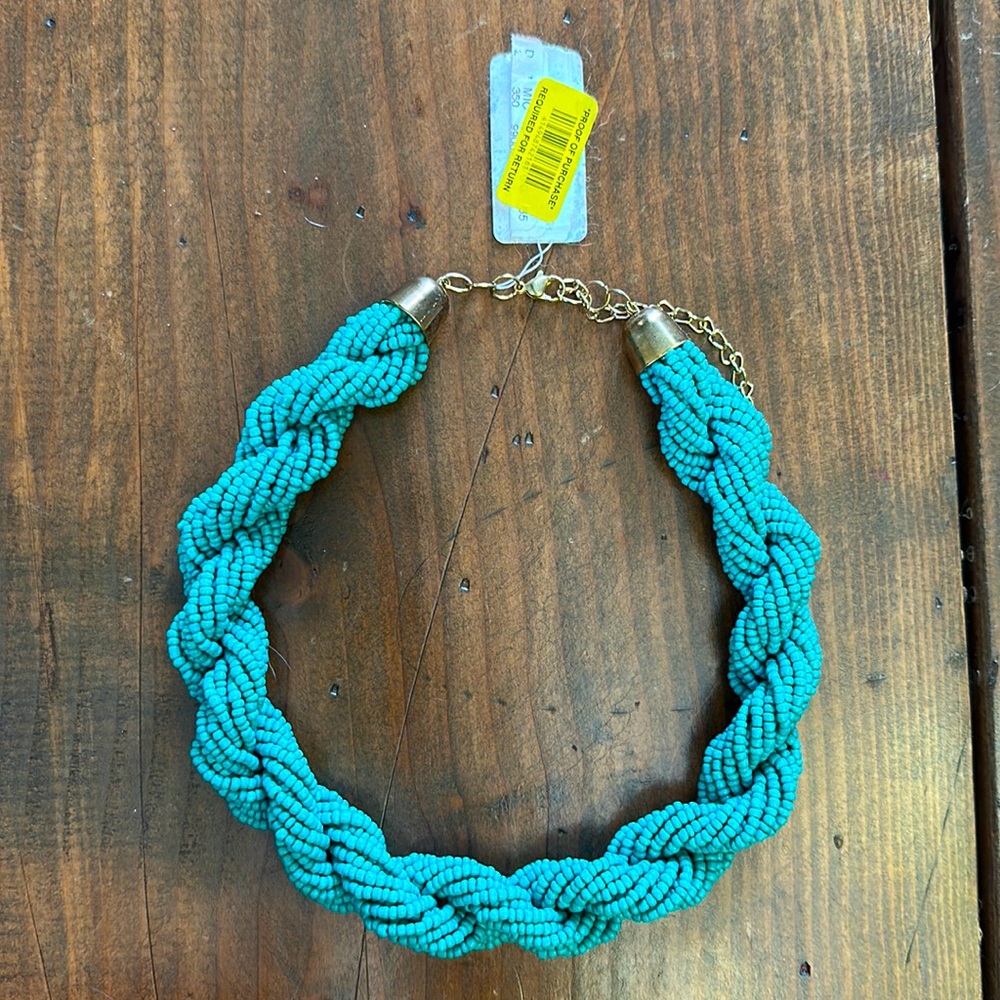 Turquoise beaded necklace